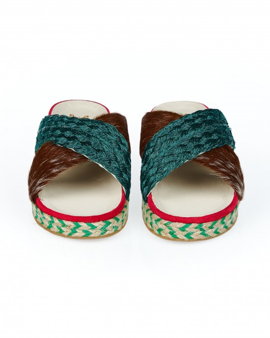 Sandal Slipper In Real Fur. Rubber Sole And Border With Contrasting Pattern.