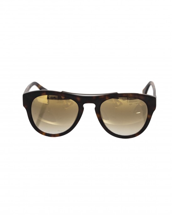 Wayfarer Model Sunglasses. Havana Frame And Shaded Champagne Lens.