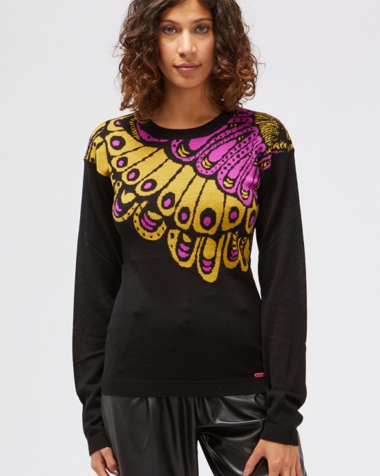 Long-sleeved Sweater. Colored Print On The Front.