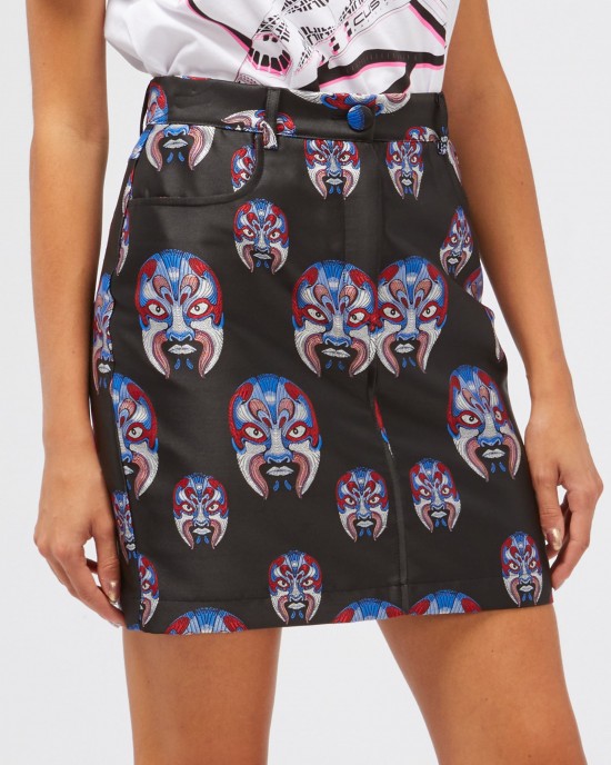 Skirt With Button Closure. Oriental Fantasy. Pockets.