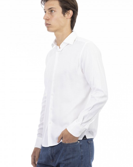 Slim Fit Shirt. Front Closure With Buttons. Italian Collar.