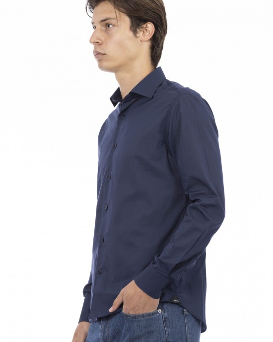 Slim Fit Shirt. Front Closure With Buttons. Italian Collar.