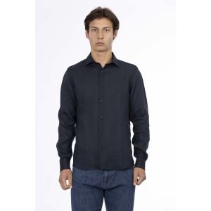 Man Slim Shirt. Front Closure With Buttons. Italian Collar. Insert With Logo. Musket With Logo