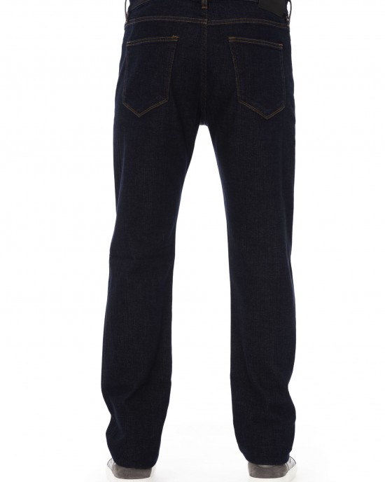 Regular Man Jeans With Logo Button. Front Pockets With Tricolor Insert. Rear Pockets. Label With Logo. Contrast Stitching