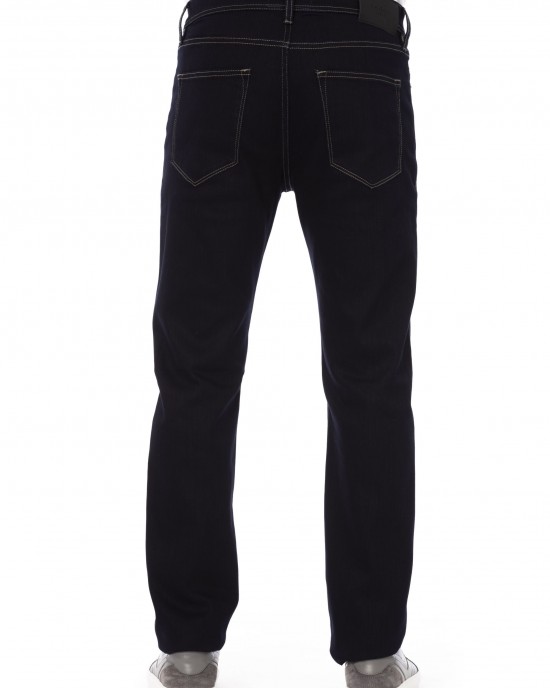 Regular Man Jeans With Logo Button. Front Pockets With Tricolor Insert. Rear Pockets. Label With Logo. Contrast Stitching.