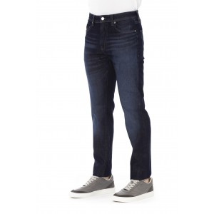 Regular Man Jeans With Logo Button. Front Pockets With Tricolor Insert. Rear Pockets. Label With Logo. Contrast Stitching.