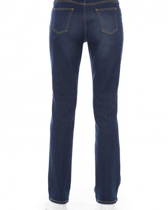 Regular Jeans With Logoed Button. Front Pockets With Tricolor Insert. Rear Pockets.