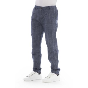 Chino Trousers. Front Zipper And Button Closure. Side Pockets. Back Welt Pockets.