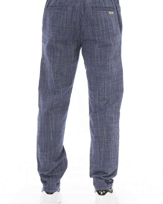 Chino Trousers. Front Zipper And Button Closure. Side Pockets. Back Welt Pockets.