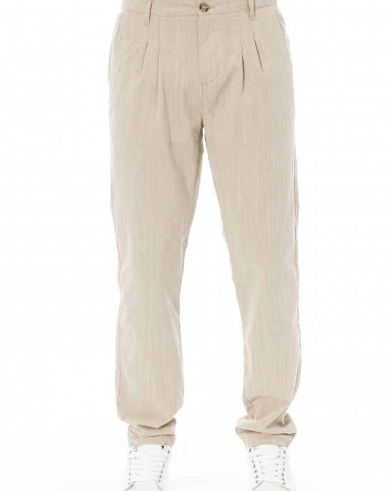 Chino Trousers. Front Zipper And Button Closure. Side Pockets. Back Welt Pockets.