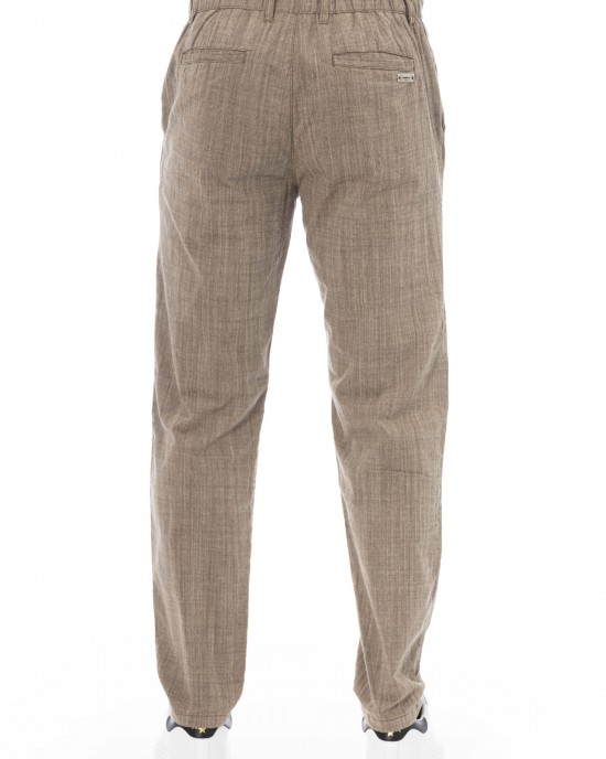 Chino Trousers. Front Zipper And Button Closure. Side Pockets. Back Welt Pockets.