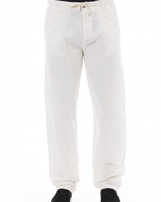 Chino Trousers. Front Zipper And Button Closure. Side Pockets. Back Welt Pockets.