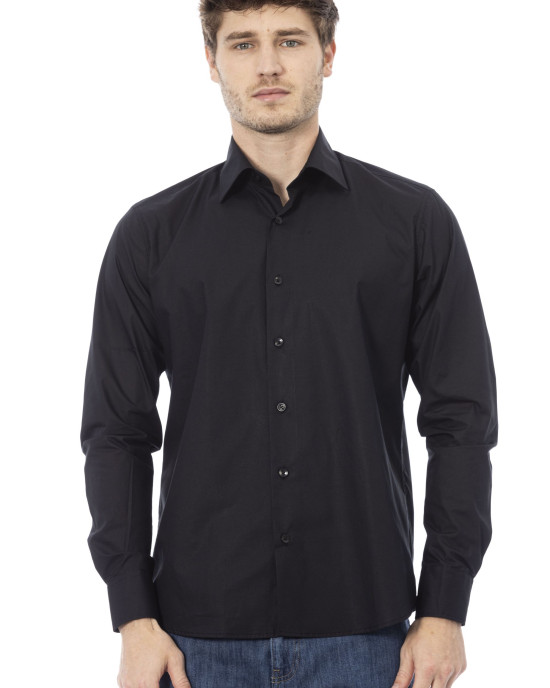 Regular Fit Shirt. Italian Collar. Front Closure With Buttons. Closure With Buttons On The Cuffs.