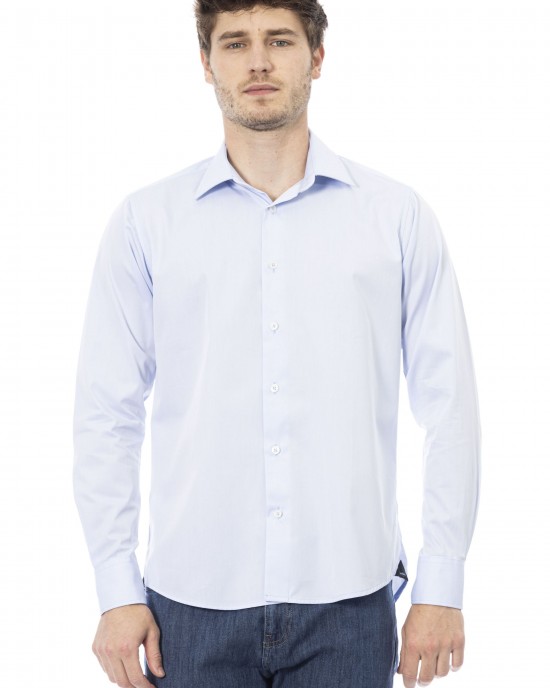 Regular Fit Shirt. Italian Collar. Front Closure With Buttons. Closure With Buttons On The Cuffs.