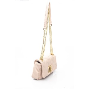 Leather Shoulder Bag. Flap With Hook Closure. Internal Compartments. Golden Details. Front Logo. 25*17*8cm.