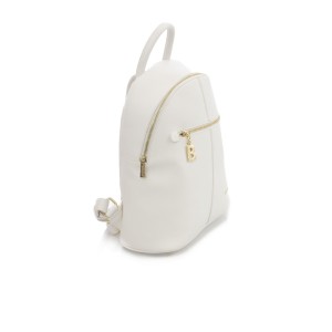 Backpack With Zip Closure. Internal Compartments. Front Pocket. Adjustable Shoulders. Golden Details. Front Logo. 31*34*13 Cm.