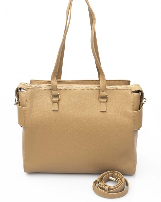 Shoulder Bag. Zip Closure. Internal Compartments. Golden Details. Front Logo. 39*29*16 Cm.