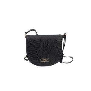 Shoulder Bag. Flap With Magnetic Button Closure. Logoed Lining. Internal Compartments. Golden Details. Front Logo. 21*7*23cm.