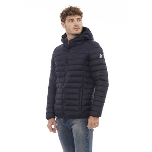 Men's Jacket With Hood. Horizontally Quilted. Customized Braces Inside That Allow The Garment To Be Worn As If It Were A Backpack. Contrasting Patch On The Left Sleeve. Wrists And Bottom With Matching Elastic. Light Padding (approximately 100g).