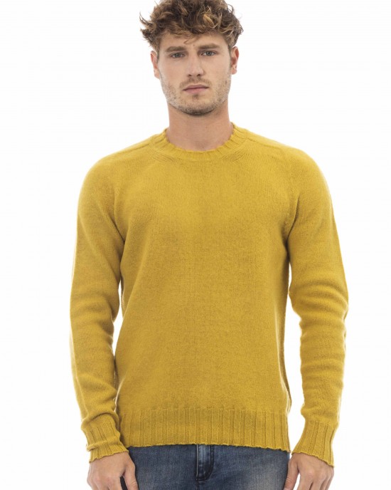 Crewneck Sweater. Long Sleeves. Ribbed Collar. Cuffs And Bottom.