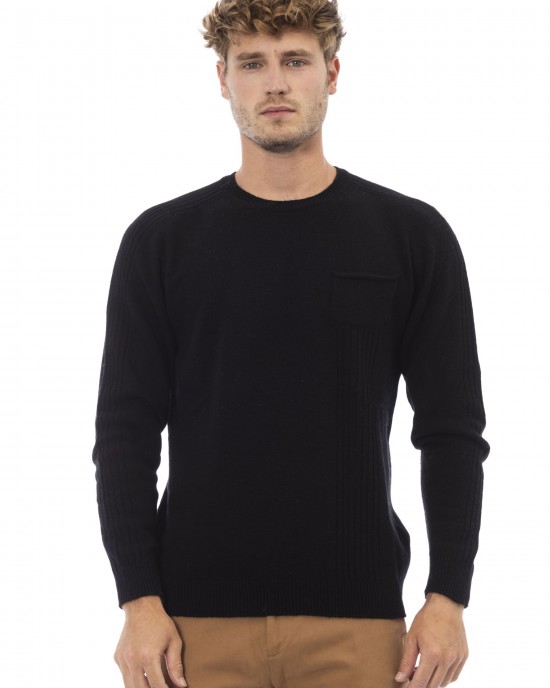 Crewneck Sweater. Long Sleeves. Fine Rib Collar. Cuffs And Bottom Hem. Front Pocket.