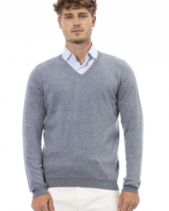 V-neck Sweater Long Sleeves. Fine Rib Collar. Cuffs And Bottom Hem. Regular Fit.