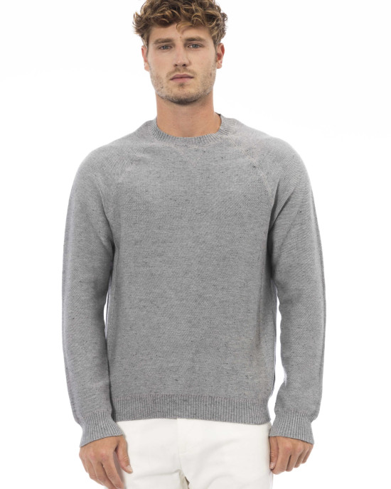 Crewneck Sweater. Long Sleeves. Fine Rib Collar. Cuffs And Bottom Hem. Regular Fit.