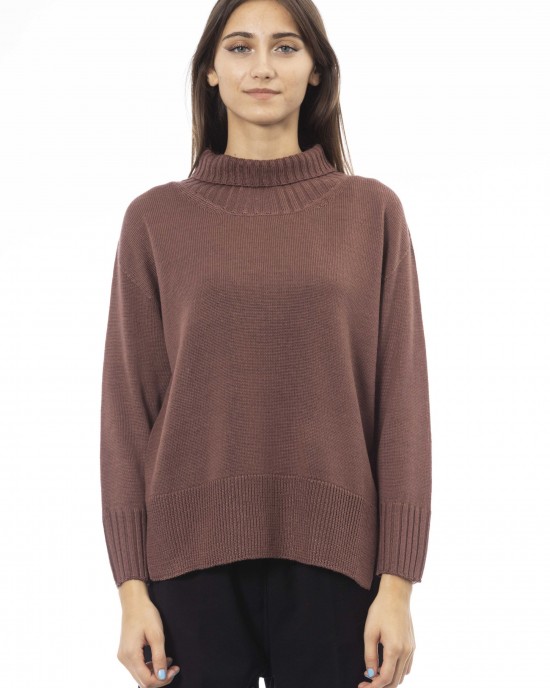 Turtleneck Sweater. Side Slits. Ribbed Collar Cuffs And Bottom.