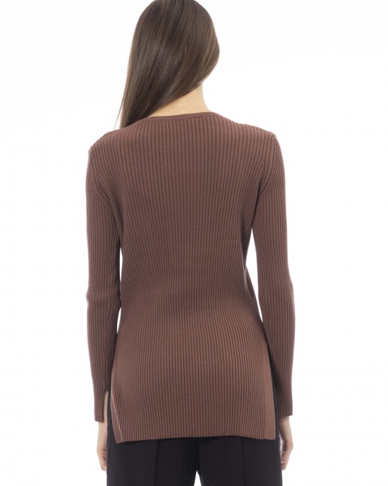 Crew-neck Sweater With Side Slits. Button Closure.