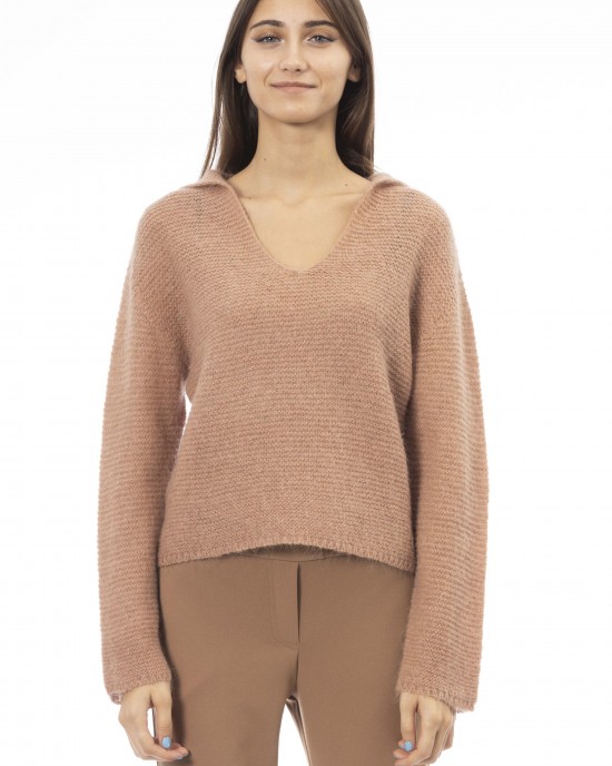 Long Sleeved T-shirt. Wide V-neckline.