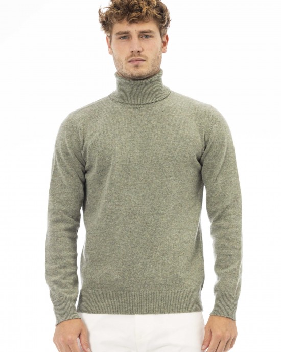 Turtleneck Sweater. Long Sleeves. Ribbed Collar. Cuffs And Bottom.