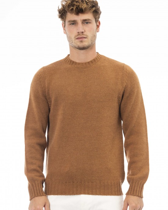 Crewneck Sweater. Long Sleeves. Ribbed Collar. Cuffs And Bottom. Regular Fit.