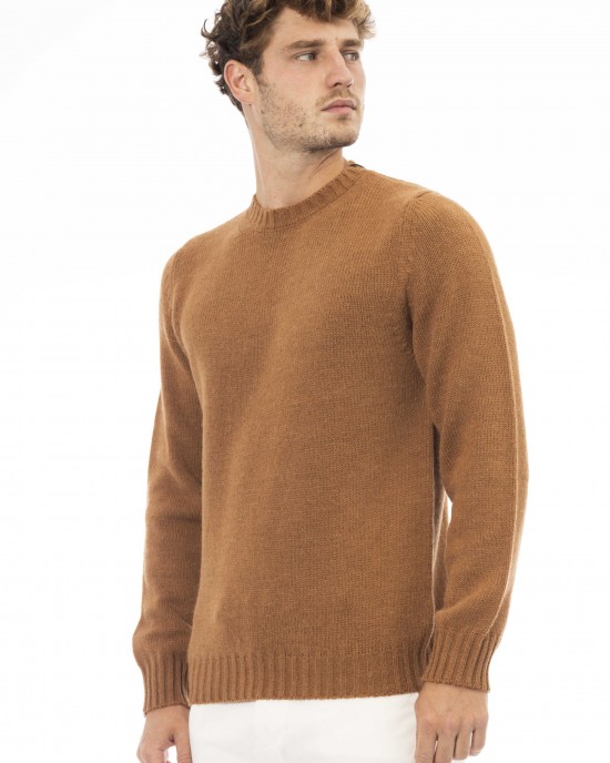 Crewneck Sweater. Long Sleeves. Ribbed Collar. Cuffs And Bottom. Regular Fit.