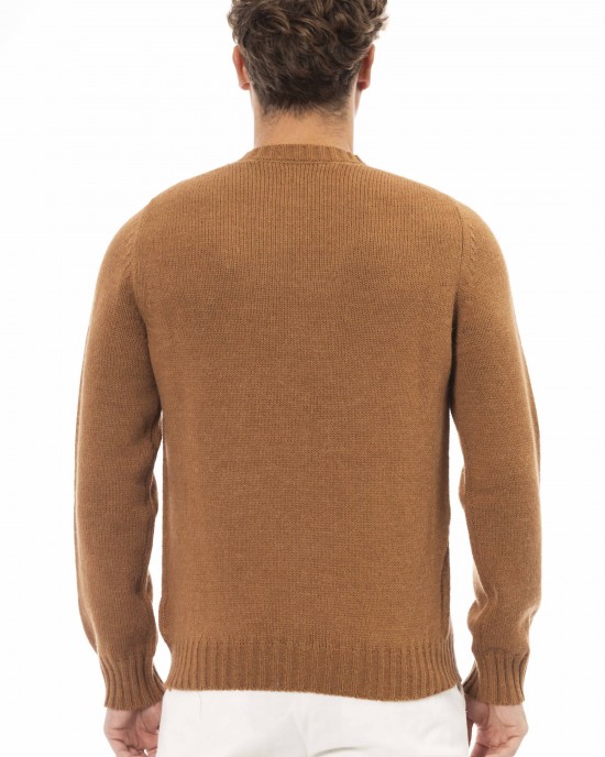 Crewneck Sweater. Long Sleeves. Ribbed Collar. Cuffs And Bottom. Regular Fit.