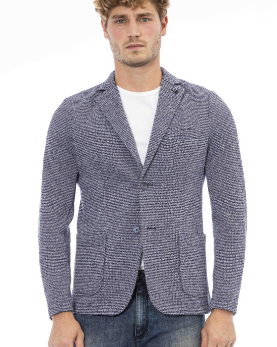 Fabric Jacket. Classic Model. Front Pockets. Button Closure.