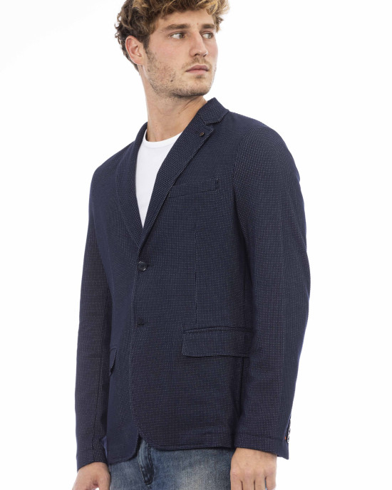 Fabric Jacket. Classic Model. Front Pockets. Button Closure.