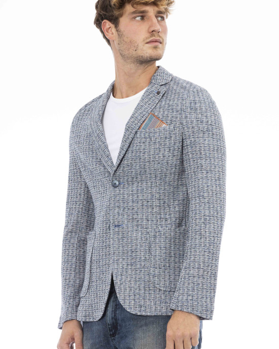 Fabric Jacket. Classic Model. Front Pockets. Button Closure.