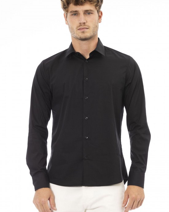 Regular Fit Shirt. Italian Collar. Front Closure With Buttons. Closure With Buttons On The Cuffs.