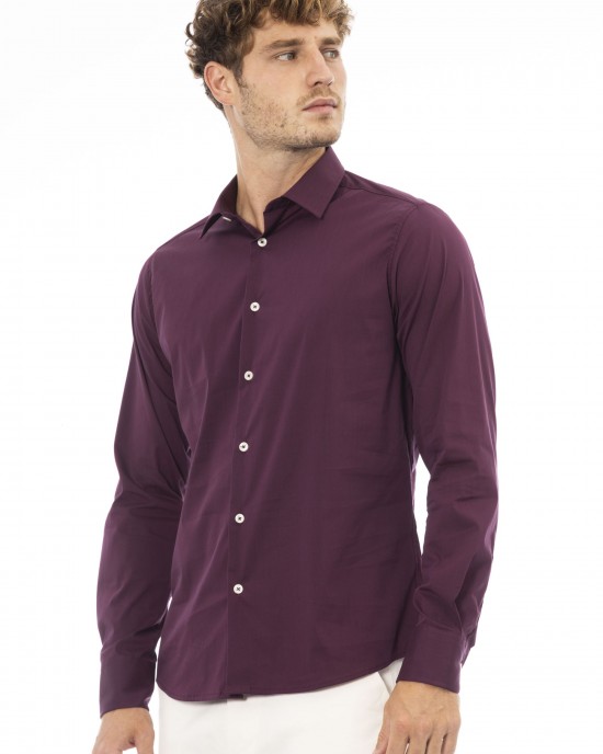 Regular Fit Shirt. Italian Collar. Front Closure With Buttons. Closure With Buttons On The Cuffs.