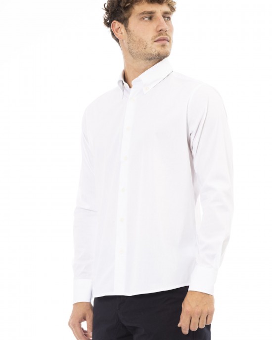 Shirt. Short Button-down Neck. Front Closure With Buttons. Button Closure On Cuffs.