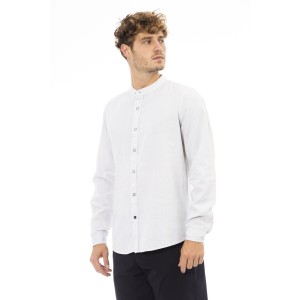 Regular Fit Shirt. Mandarin Collar. Front Closure With Buttons. Closure With Buttons On The Cuffs.