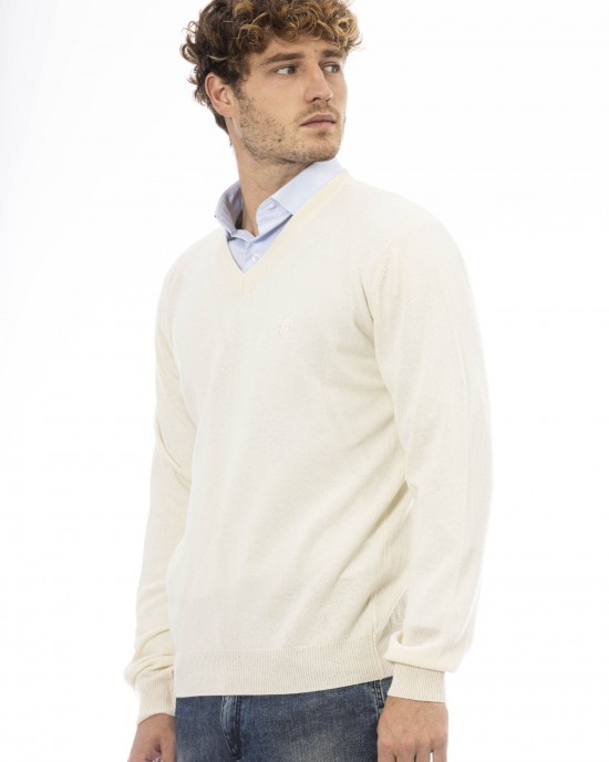 V-neck Sweater. Long Sleeves. Neck Cuffs And Bottom Of Fine Ribbed Knit. Regular Fit. Embroidered Logo.