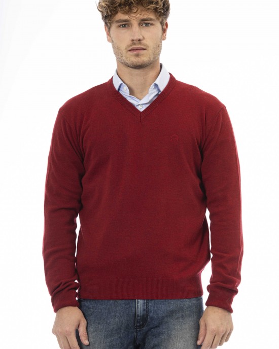 V-neck Sweater. Long Sleeves. Neck Cuffs And Bottom Of Fine Ribbed Knit. Regular Fit. Embroidered Logo.