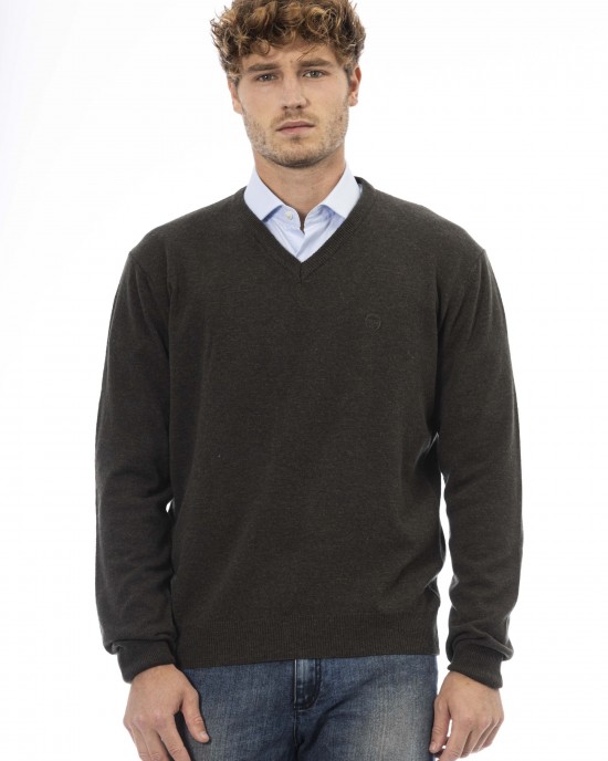 V-neck Sweater. Long Sleeves. Neck Cuffs And Bottom Of Fine Ribbed Knit. Regular Fit. Embroidered Logo.