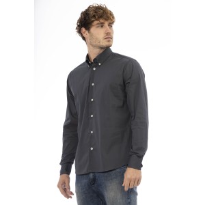 Shirt. Short Button-down Neck. Front Closure With Buttons. Button Closure On Cuffs