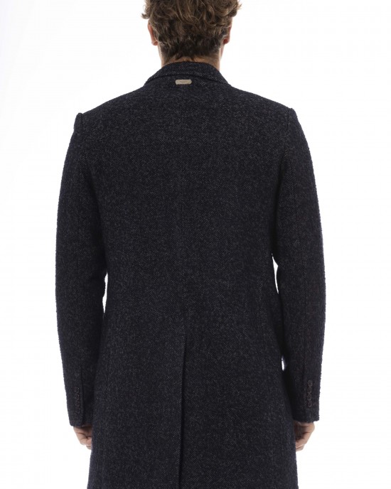 Coat With Button Closure. Side And Front Pockets.