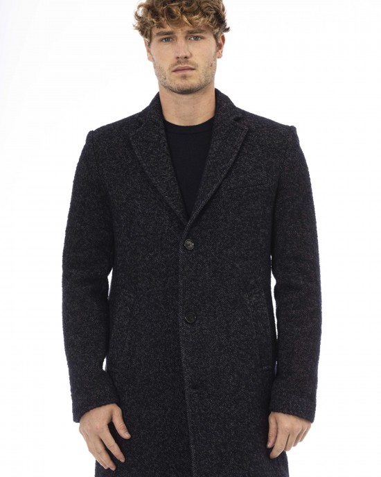 Coat With Button Closure. Side And Front Pockets.