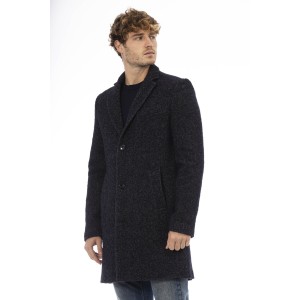 Coat With Button Closure. Side And Front Pockets.
