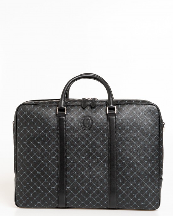 Briefcase With Shoulder Strap. Internal Compartments. Zip Closure. Front Logo. 41*33*12.