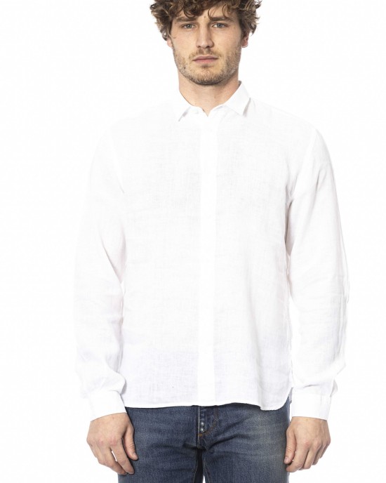 Regular Fit Shirt. Italian Collar. Front Closure With Buttons. Closure With Buttons On The Cuffs.